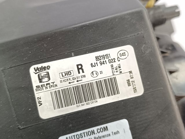 VAG 6J1941022C Faro derecho  disponible Lugo