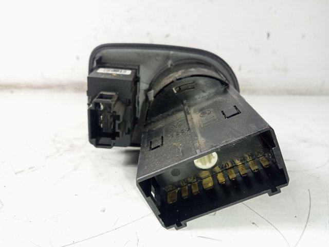 6J1941531J VAG Interruptor de luces en el tablero comprar Alcalá