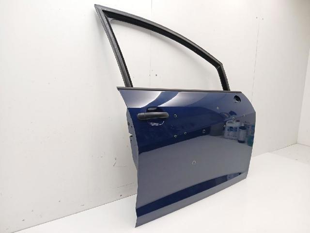 6J3831056 Puerta delantera derecha comprar Sevilla