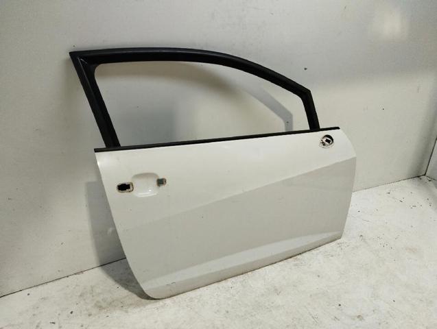 6J3831056 Puerta delantera derecha  comprar en Pontevedra