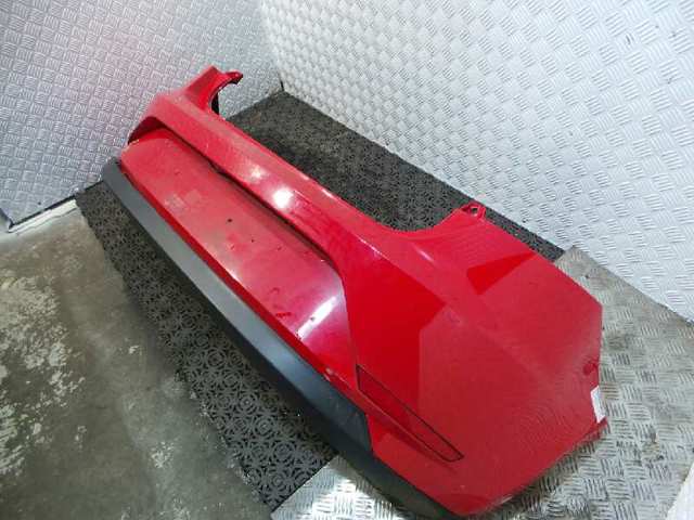 VAG 6J4807421E Parachoques trasero  disponible Valladolid
