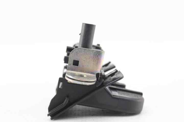 VAG 6J4827505E9B9 Cerradura de tapa de maletero  disponible Valladolid
