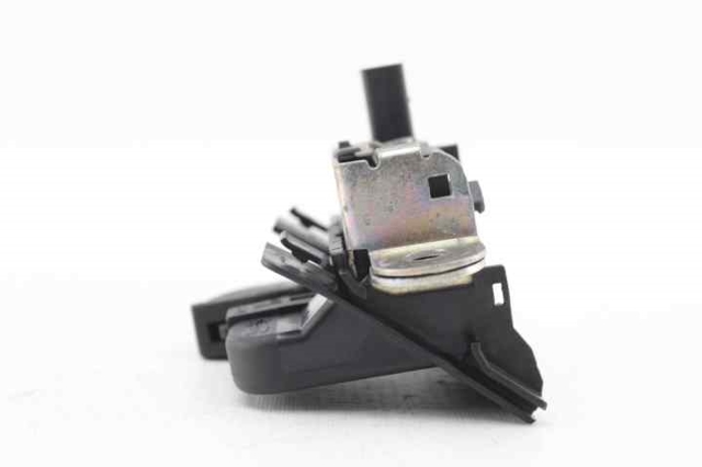 6J4827505E9B9 VAG Cerradura de tapa de maletero  disponible Vigo
