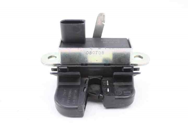 6J4827505E9B9 VAG Cerradura de tapa de maletero  comprar en Oviedo