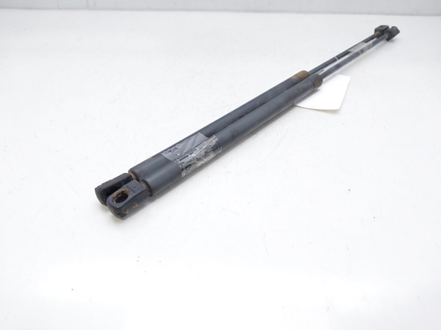 6J4827550B Amortiguador de la tapa del maletero  disponible Málaga