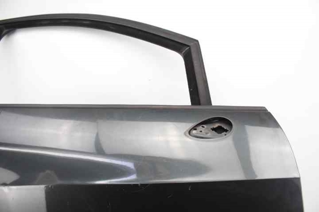 6J4831056 VAG Puerta delantera derecha  comprar en Jaén