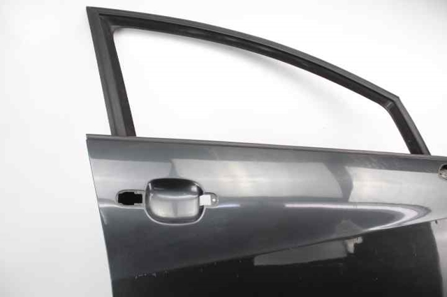 6J4831056 Puerta delantera derecha comprar Girona