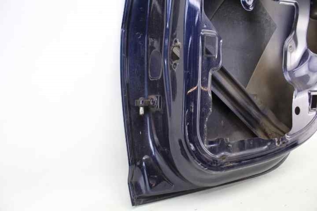 6J4833056 VAG Puerta trasera derecha  comprar en Jaén