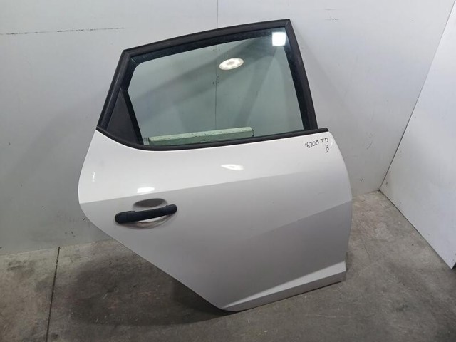 VAG 6J4833056 Puerta trasera derecha  comprar en Murcia