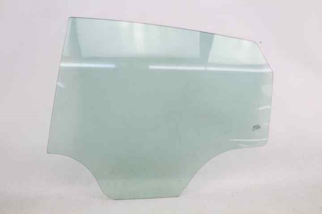 6J4845205 Cristal de puerta trasera izquierda  comprar en Pontevedra