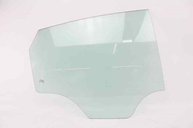 6J4845206 Cristal de puerta trasera derecha  disponible Utrera