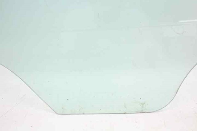6J4845206 VAG Cristal de puerta trasera derecha  disponible Alicante