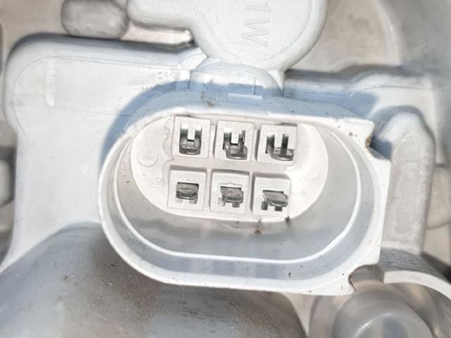 6J4945095C Piloto trasero izquierdo  disponible Burgos