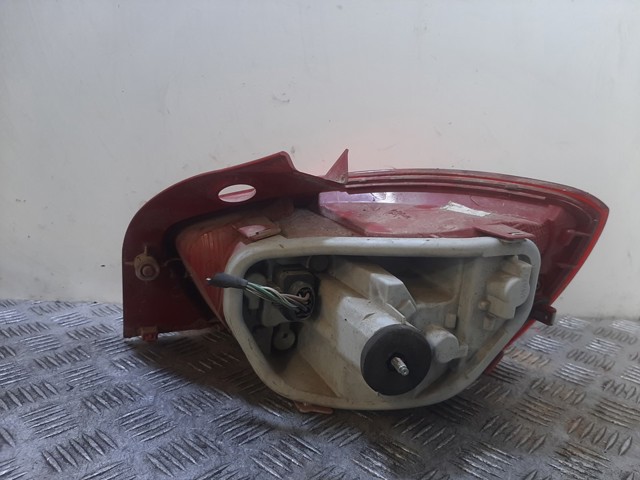6J4945095G VAG Piloto trasero izquierdo comprar Alcalá