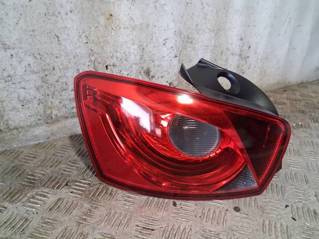 6J4945095K Piloto trasero izquierdo comprar Almería