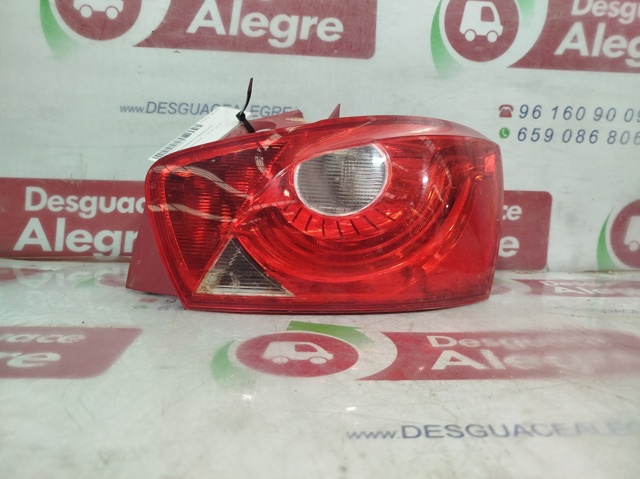 6J4945096 Piloto trasero derecho  comprar en Pontevedra