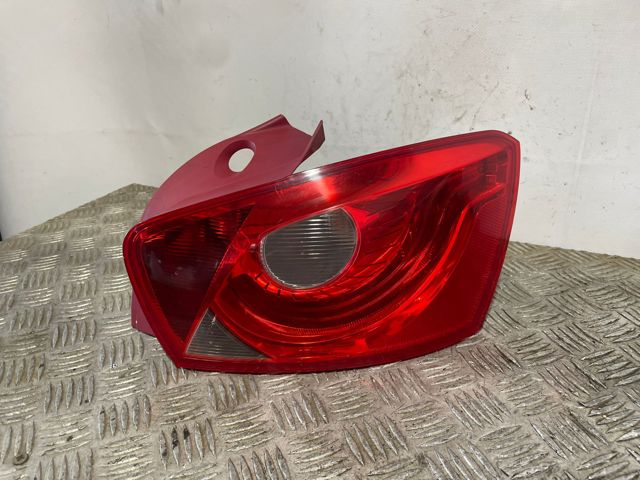 6J4945096A Piloto trasero derecho comprar Sevilla