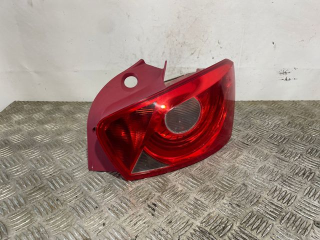 6J4945096A VAG Piloto trasero derecho  comprar en Oviedo