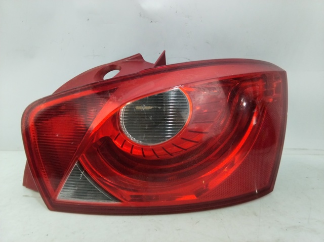 6J4945096C Piloto trasero derecho  disponible Burgos