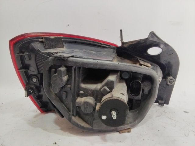 6J4945096K Piloto trasero derecho  disponible Málaga