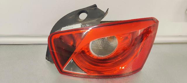 VAG 6J4945096K Piloto trasero derecho  en stock Valencia