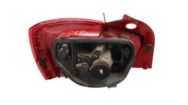 6J4945096K VAG Piloto trasero derecho  en stock Huelva