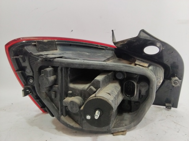 6J4945096K VAG Piloto trasero derecho  comprar en Oviedo