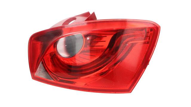 VAG 6J4945096K Piloto trasero derecho  disponible Valladolid