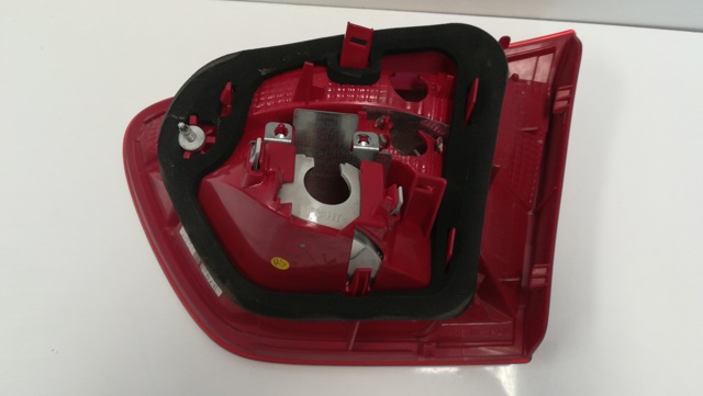 VAG 6J8945093 Piloto trasero interior izquierdo  en stock Valencia
