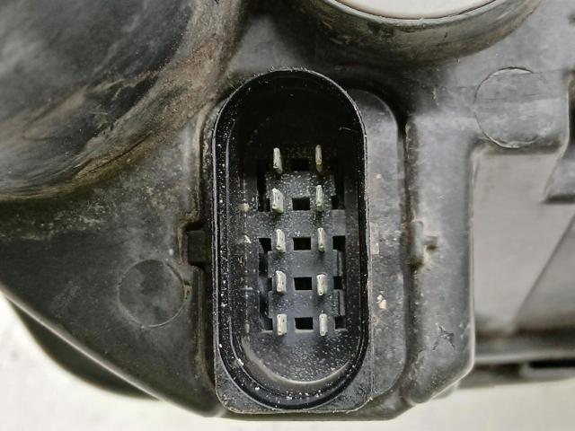 6JB941015 Faro izquierdo  disponible Málaga