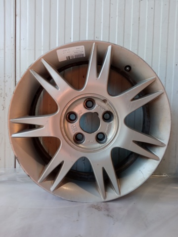 6JX15H2 Llantas de acero (Estampado)  en stock Castellón