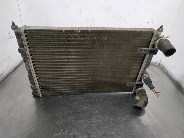 6K0121253J Radiador de refrigeración del motor  comprar en Pontevedra