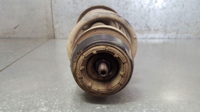 6K0413031 Amortiguador delantero  disponible Málaga