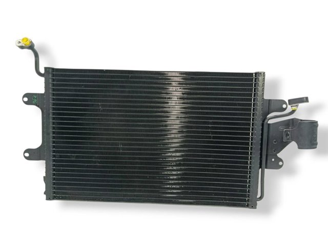 VAG 6K0820411A Condensador aire acondicionado  en stock Terrassa