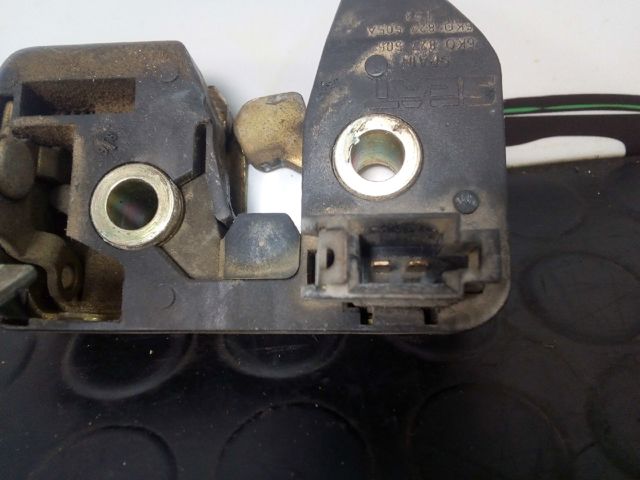 VAG 6K0827505A Cerradura de tapa de maletero  comprar en Albacete