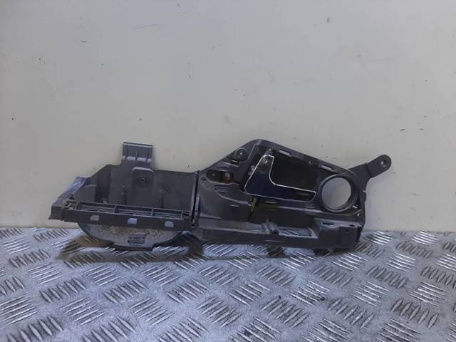 6K0837113 Manija interior de puerta delantera izquierda comprar Sevilla