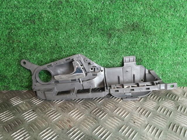 6K0837114 VAG Manija interior derecha de puerta corrediza  disponible Alicante