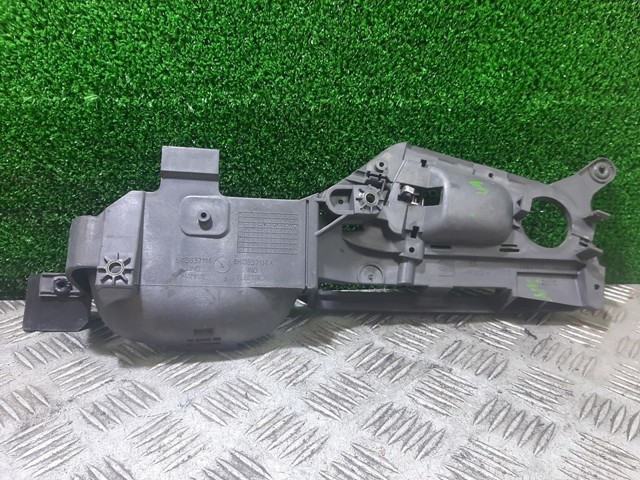 VAG 6K0837114 Manija interior derecha de puerta corrediza  en stock Valencia