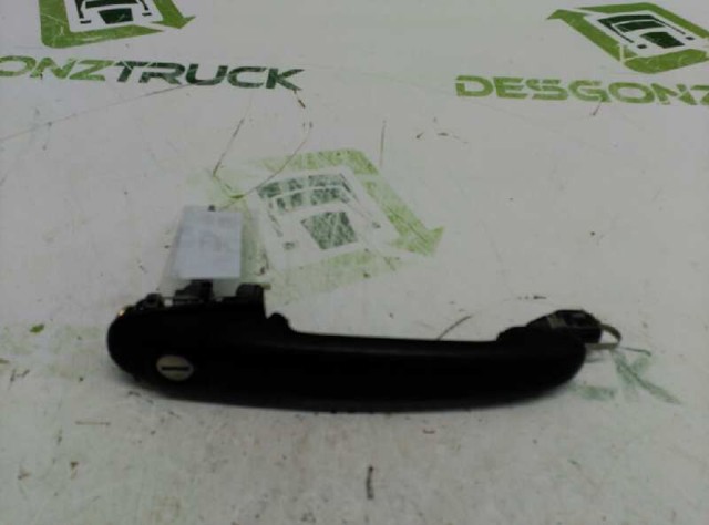 Maneta de puerta exterior delantero 6K0837207 VAG