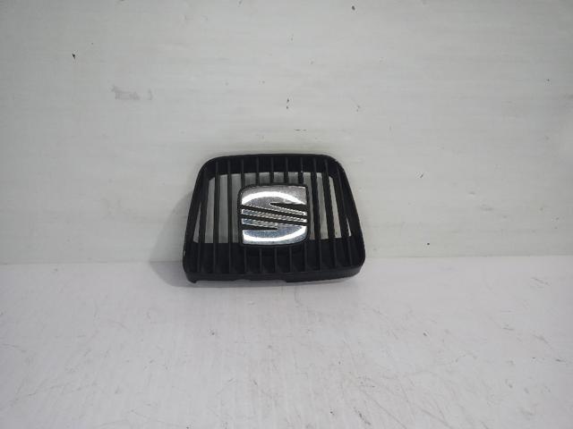 Panal de radiador Seat Cordoba  sedán comprar en España