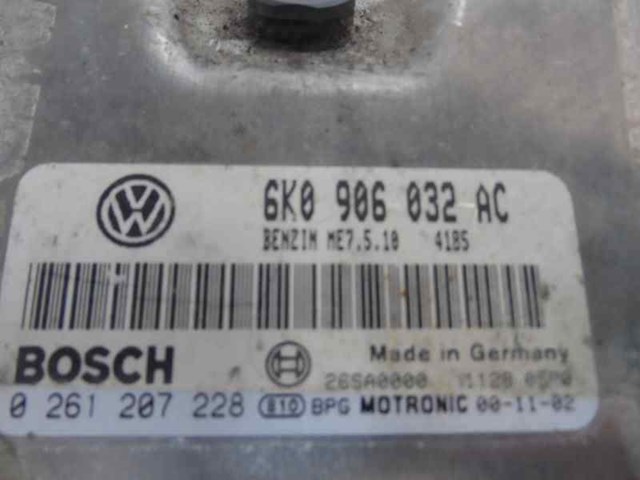 6K0906032AC Unidad de control del motor (ECU)  disponible Burgos