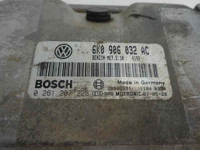 6K0906032AC Unidad de control del motor (ECU)  disponible Burgos