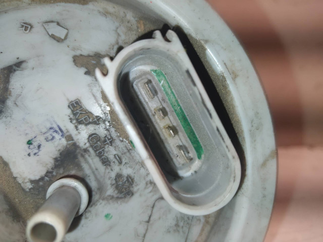 6K0919051C Módulo de bomba de combustible con sensor de nivel de combustible  disponible Utrera