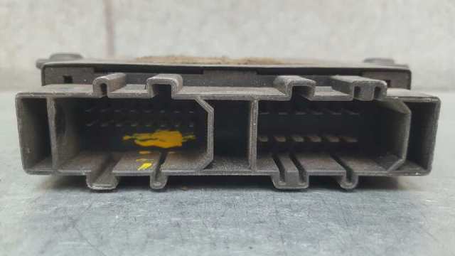 6K0962258A Unidad de confort de la puerta delantera  disponible Burgos