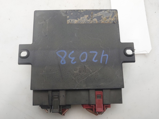 6K0962258A Unidad de confort de la puerta delantera comprar Sevilla