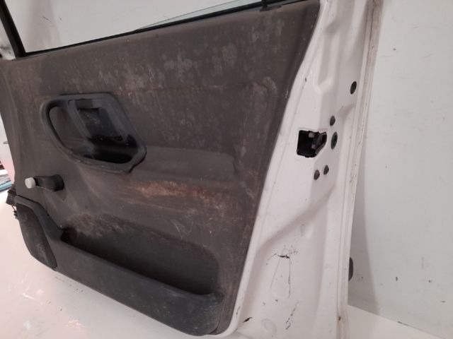 6K4831052C VAG Puerta delantera derecha  disponible Ourense