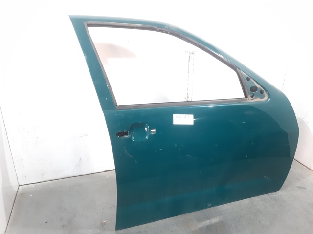 VAG 6K4831052C Puerta delantera derecha  en stock Salamanca