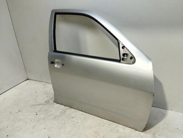 6K4831052C Puerta delantera derecha  comprar en Reus