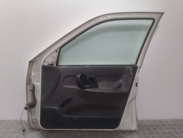 6K4831052C Puerta delantera derecha  en stock Granada