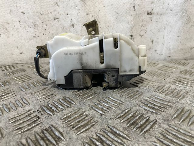 VAG 6K4837016D Cerradura de puerta delantera derecha  en stock Valencia
